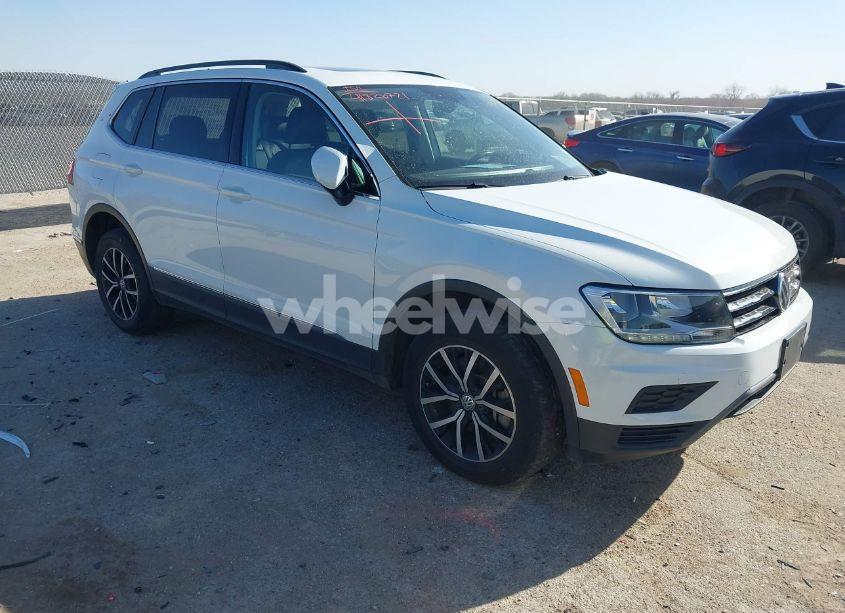 2021 Volkswagen Tiguan 2.0T SE/2.0T SE R-LINE BLACK/2.0T SEL (VIN 3VV3B7AX9MM051920) main photo