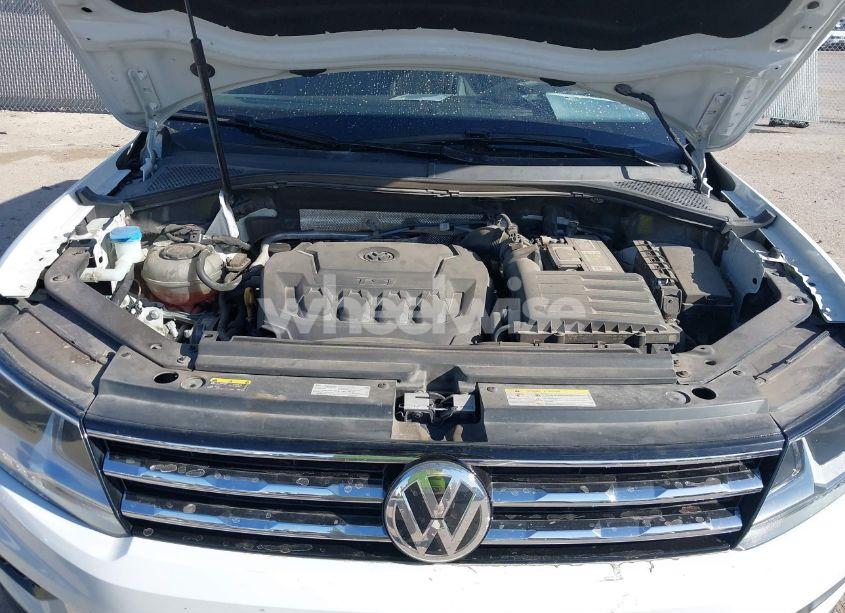 Photo 10 of 2021 Volkswagen Tiguan 2.0T SE/2.0T SE R-LINE BLACK/2.0T SEL (VIN 3VV3B7AX9MM051920)