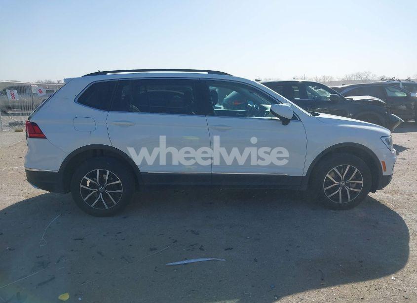 Photo 13 of 2021 Volkswagen Tiguan 2.0T SE/2.0T SE R-LINE BLACK/2.0T SEL (VIN 3VV3B7AX9MM051920)