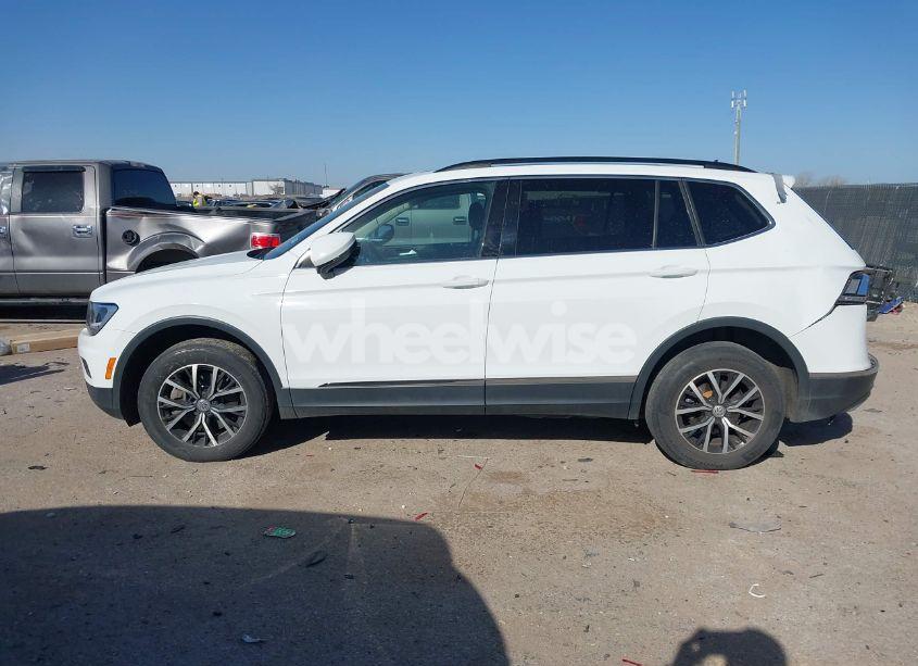 Photo 14 of 2021 Volkswagen Tiguan 2.0T SE/2.0T SE R-LINE BLACK/2.0T SEL (VIN 3VV3B7AX9MM051920)