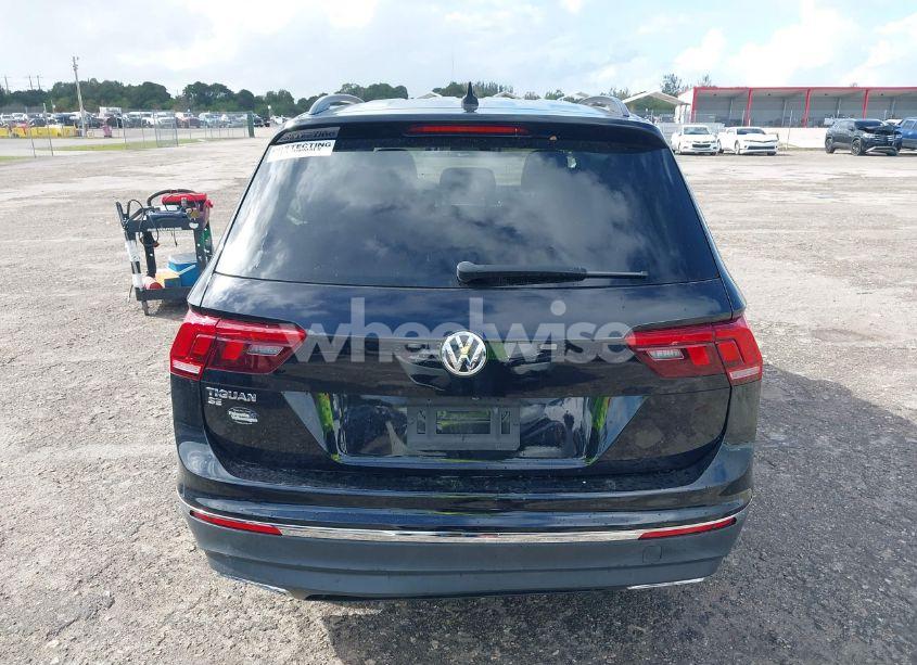 Photo 16 of 2021 Volkswagen Tiguan (VIN 3VV3B7AX9MM090586)