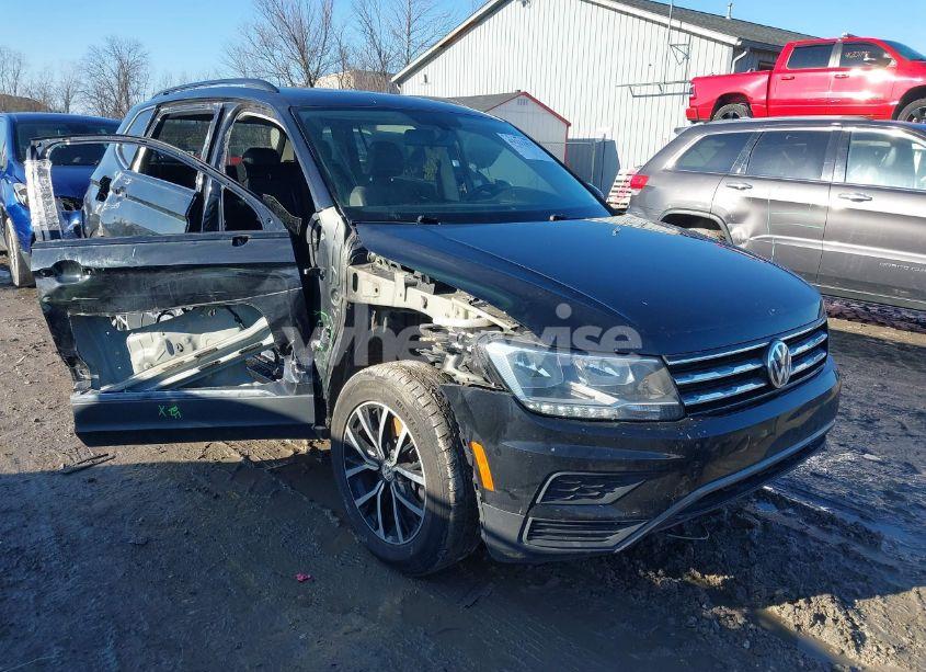 2021 Volkswagen Tiguan 2.0T SE/2.0T SE R-LINE BLACK/2.0T SEL (VIN 3VV3B7AX9MM105328) main photo