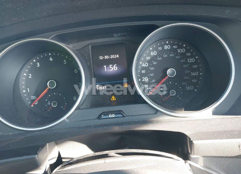 Photo 15 of 2021 Volkswagen Tiguan 2.0T SE/2.0T SE R-LINE BLACK/2.0T SEL (VIN 3VV3B7AX9MM105328)