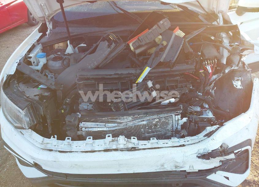 Photo 10 of 2022 Volkswagen Tiguan 2.0T SE (VIN 3VV3B7AX9NM100390)