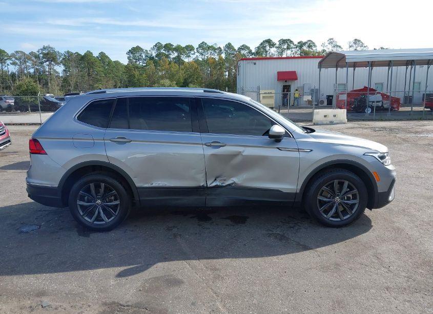 Photo 13 of 2022 Volkswagen Tiguan 2.0T SE (VIN 3VV3B7AX9NM147502)