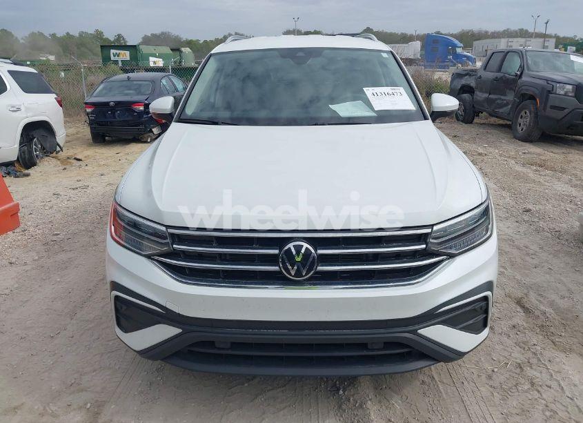 Photo 12 of 2023 Volkswagen Tiguan 2.0T SE (VIN 3VV3B7AX9PM003760)