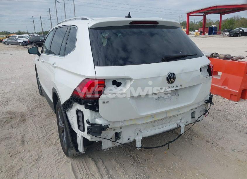Photo 17 of 2023 Volkswagen Tiguan 2.0T SE (VIN 3VV3B7AX9PM003760)