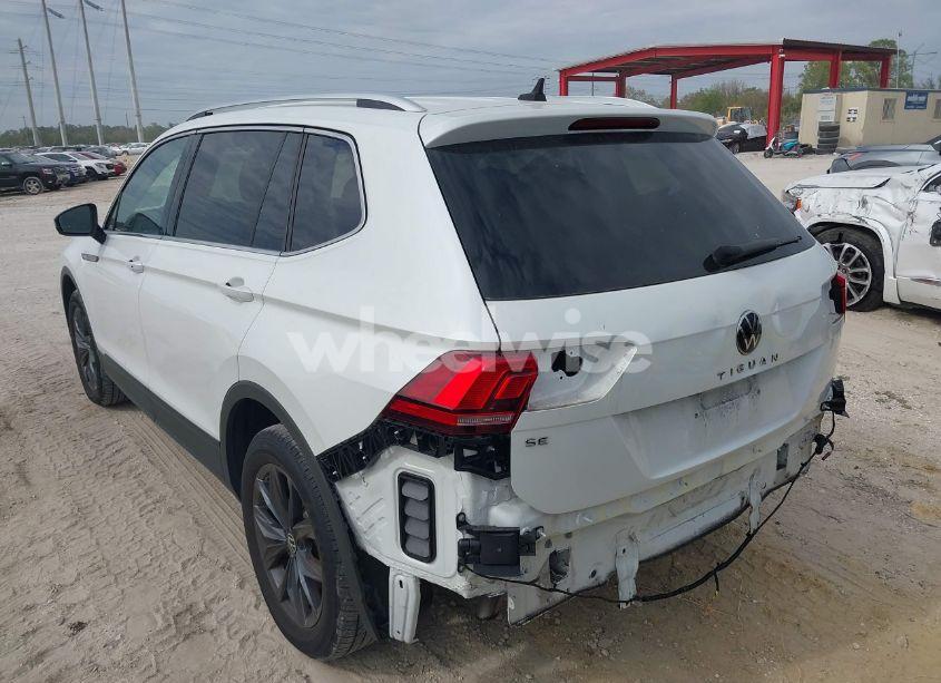 Photo 3 of 2023 Volkswagen Tiguan 2.0T SE (VIN 3VV3B7AX9PM003760)