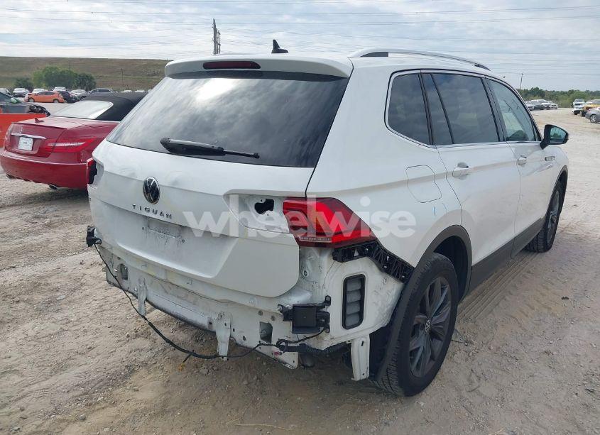 Photo 4 of 2023 Volkswagen Tiguan 2.0T SE (VIN 3VV3B7AX9PM003760)