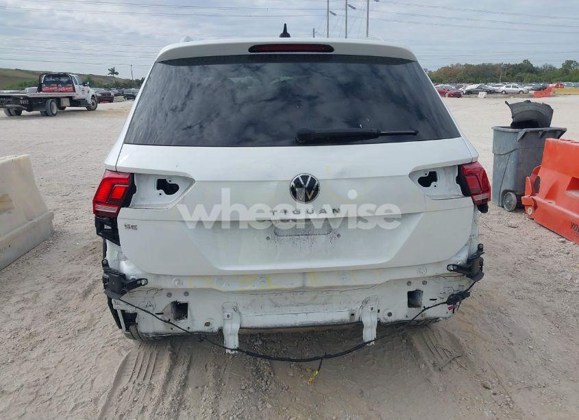 Photo 6 of 2023 Volkswagen Tiguan 2.0T SE (VIN 3VV3B7AX9PM003760)