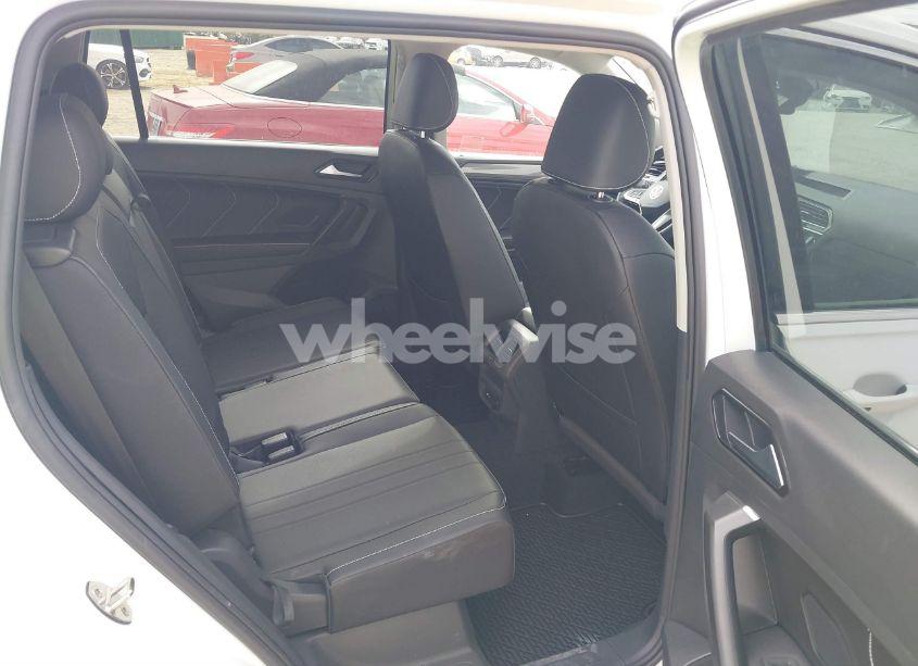 Photo 8 of 2023 Volkswagen Tiguan 2.0T SE (VIN 3VV3B7AX9PM003760)