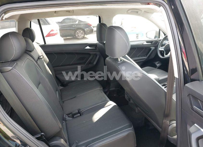 Photo 8 of 2024 Volkswagen Tiguan 2.0T SE/WOLFSBURG EDITION (VIN 3VV3B7AX9RM009240)