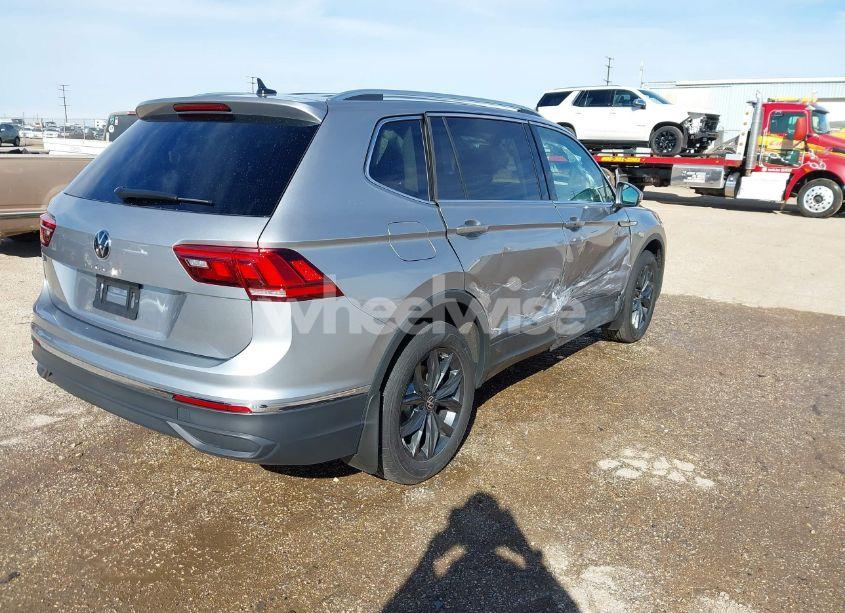 Photo 4 of 2024 Volkswagen Tiguan 2.0T SE/WOLFSBURG EDITION (VIN 3VV3B7AX9RM171451)