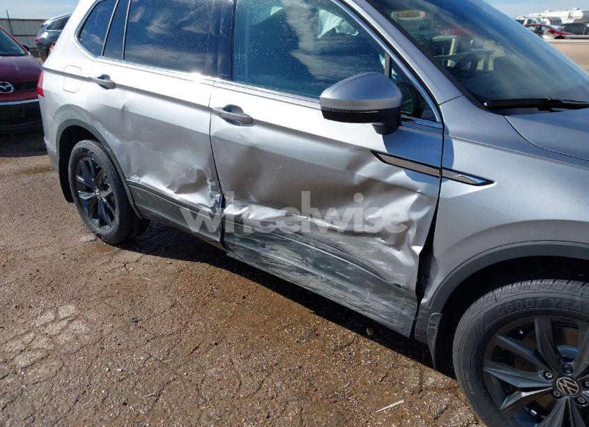 Photo 6 of 2024 Volkswagen Tiguan 2.0T SE/WOLFSBURG EDITION (VIN 3VV3B7AX9RM171451)