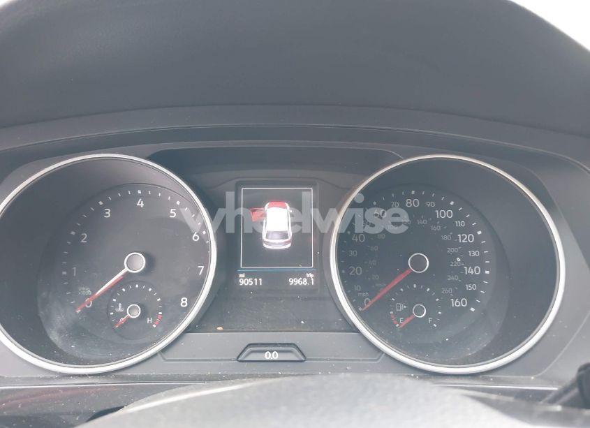 Photo 7 of 2018 Volkswagen Tiguan 2.0T SE/2.0T SEL (VIN 3VV3B7AXXJM086672)