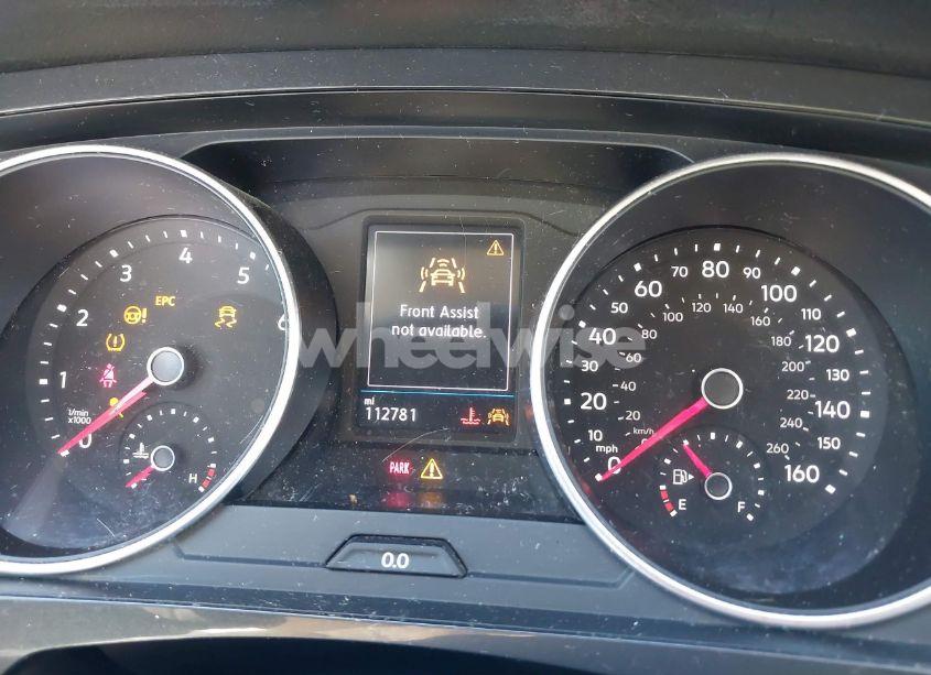 Photo 7 of 2018 Volkswagen Tiguan 2.0T SE/2.0T SEL (VIN 3VV3B7AXXJM120741)