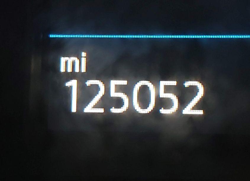 Photo 15 of 2018 Volkswagen Tiguan 2.0T SE/2.0T SEL (VIN 3VV3B7AXXJM187789)