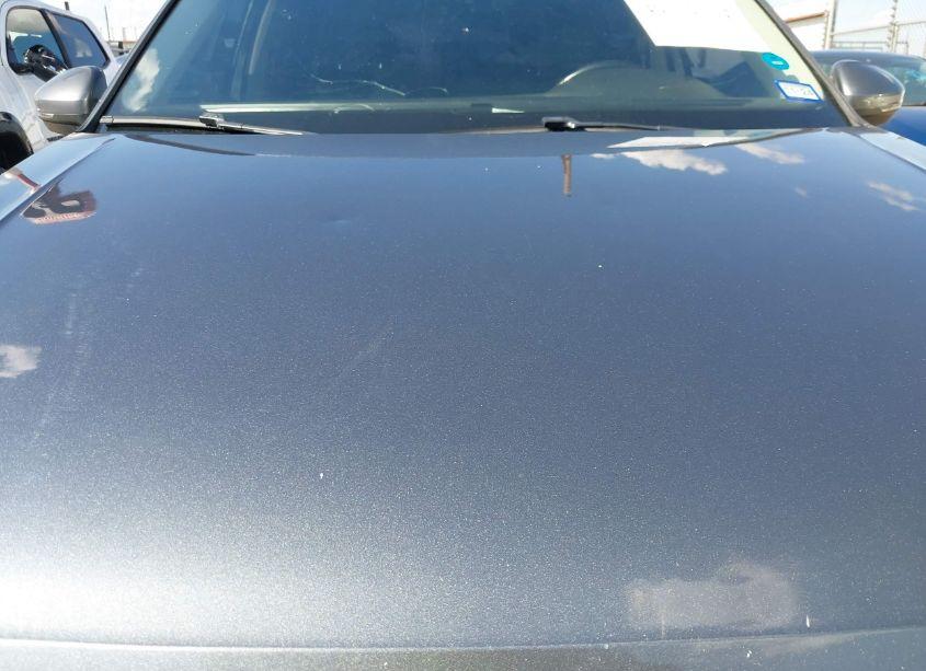 Photo 6 of 2018 Volkswagen Tiguan 2.0T SE/2.0T SEL (VIN 3VV3B7AXXJM187789)