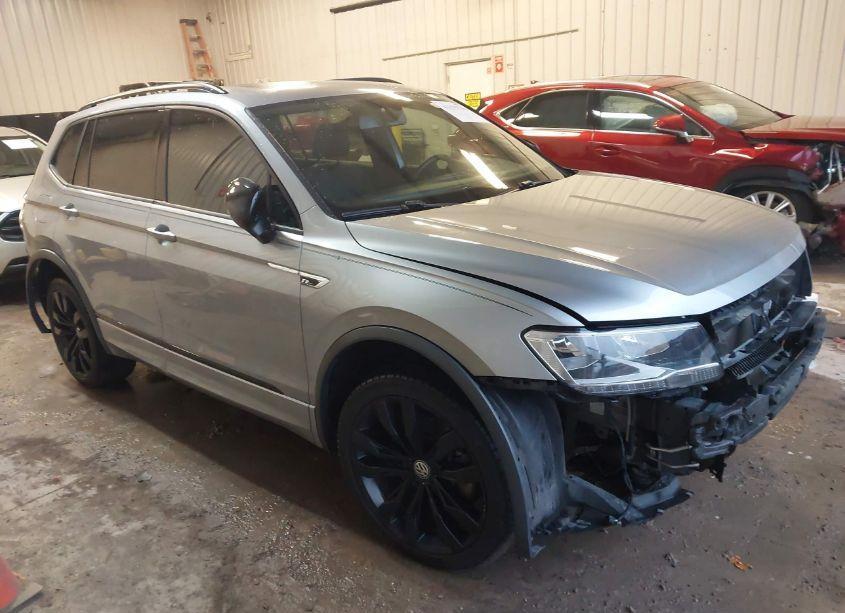 2020 Volkswagen Tiguan (VIN 3VV3B7AXXLM137283) main photo