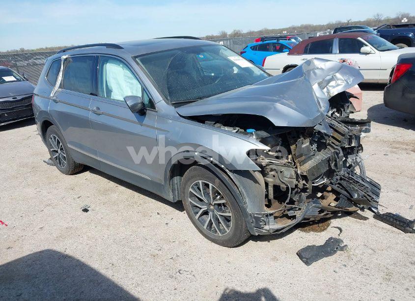 2021 Volkswagen Tiguan 2.0T SE/2.0T SE R-LINE BLACK/2.0T SEL (VIN 3VV3B7AXXMM116774) main photo