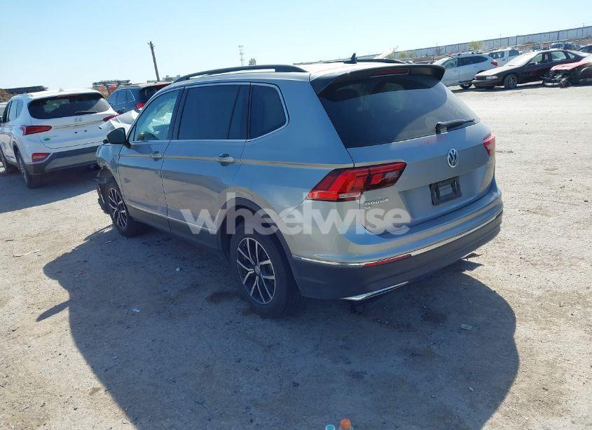 Photo 3 of 2021 Volkswagen Tiguan 2.0T SE/2.0T SE R-LINE BLACK/2.0T SEL (VIN 3VV3B7AXXMM116774)