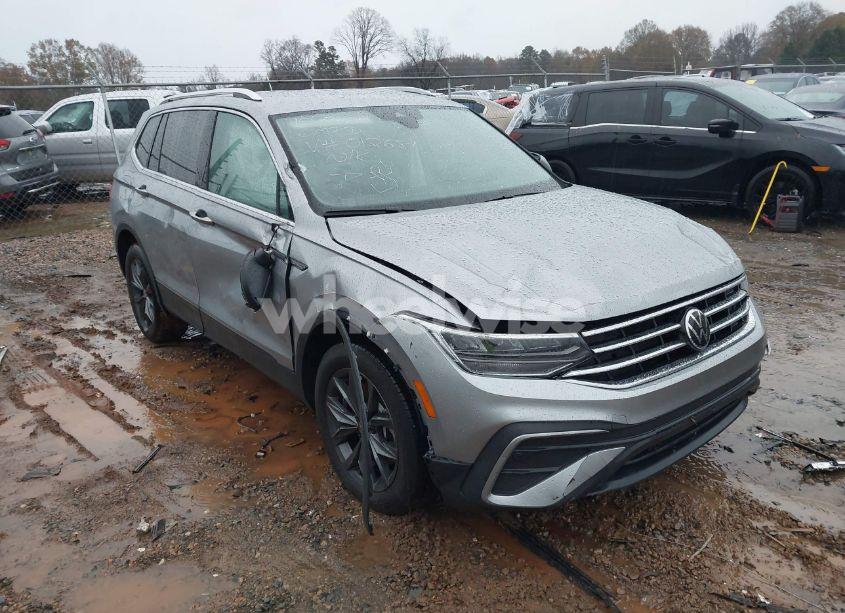 2024 Volkswagen Tiguan (VIN 3VV3B7AXXRM012681) main photo