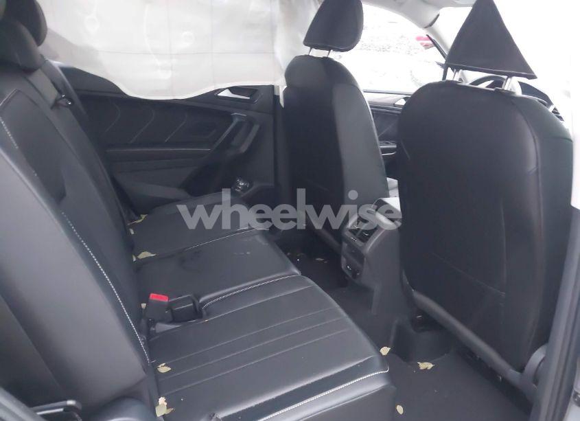 Photo 8 of 2024 Volkswagen Tiguan (VIN 3VV3B7AXXRM012681)