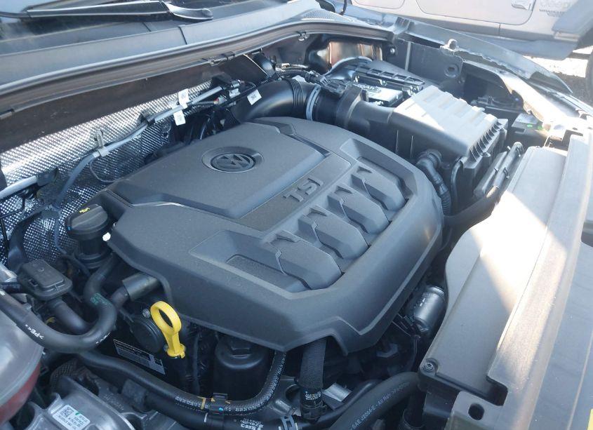 Photo 10 of 2024 Volkswagen Tiguan 2.0T SE/WOLFSBURG EDITION (VIN 3VV3B7AXXRM127782)