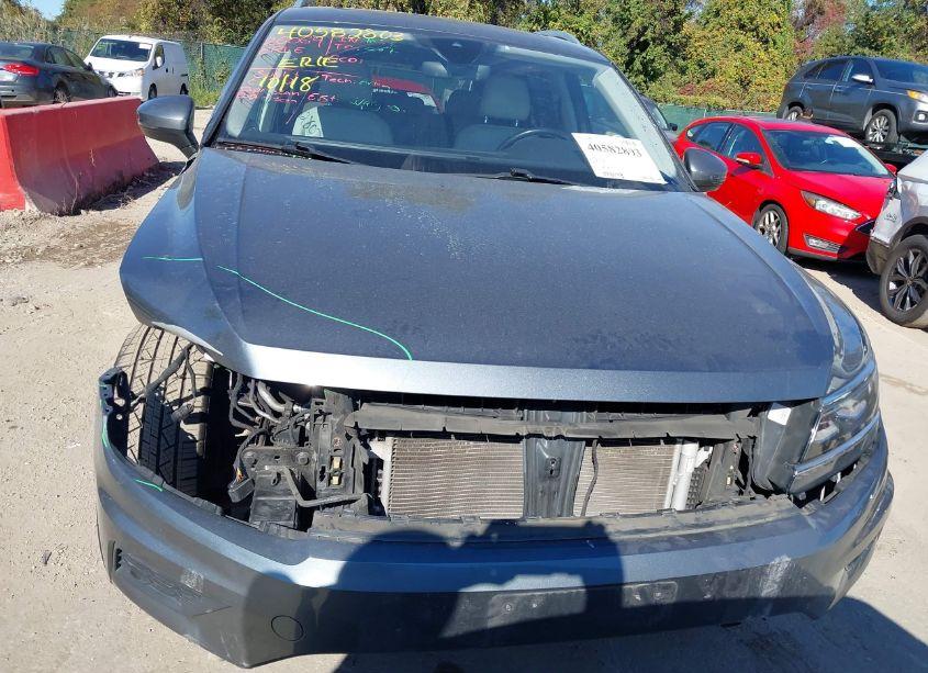 Photo 13 of 2018 Volkswagen Tiguan 2.0T SEL PREMIUM (VIN 3VV4B7AX0JM203535)