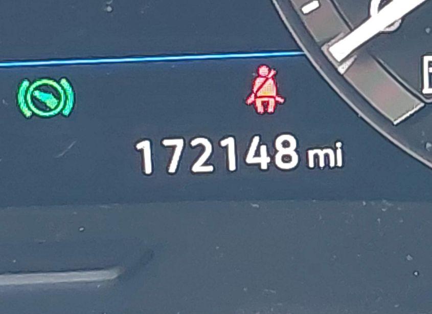 Photo 16 of 2018 Volkswagen Tiguan 2.0T SEL PREMIUM (VIN 3VV4B7AX0JM203535)