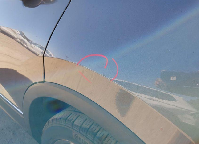 Photo 19 of 2018 Volkswagen Tiguan 2.0T SEL PREMIUM (VIN 3VV4B7AX0JM203535)