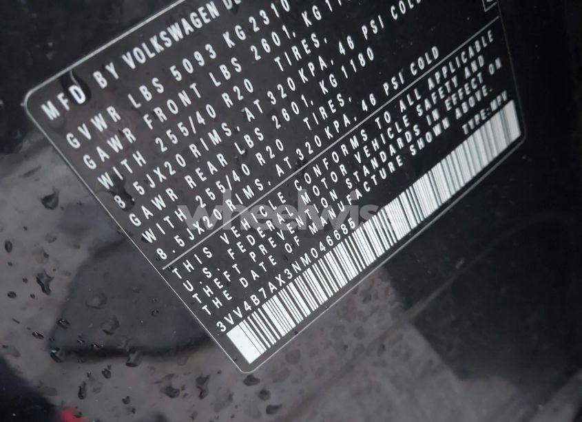 Photo 9 of 2022 Volkswagen Tiguan 2.0T SEL R-LINE (VIN 3VV4B7AX3NM046685)