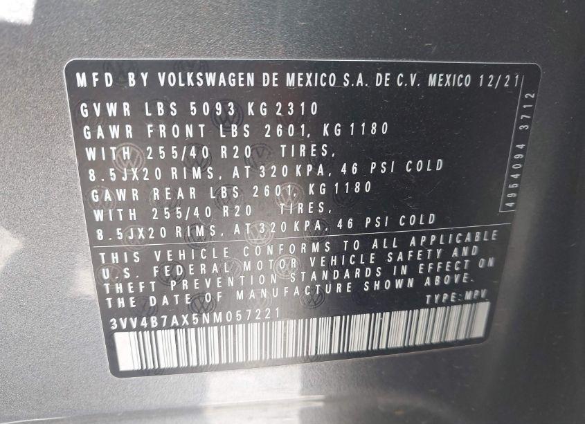 Photo 9 of 2022 Volkswagen Tiguan 2.0T SEL R-LINE (VIN 3VV4B7AX5NM057221)