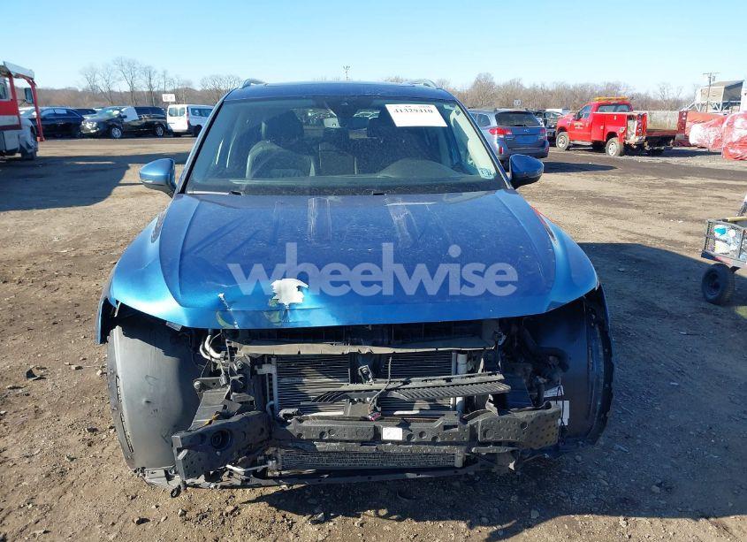 Photo 13 of 2018 Volkswagen Tiguan 2.0T SEL PREMIUM (VIN 3VV4B7AX6JM219111)