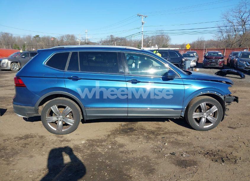 Photo 14 of 2018 Volkswagen Tiguan 2.0T SEL PREMIUM (VIN 3VV4B7AX6JM219111)