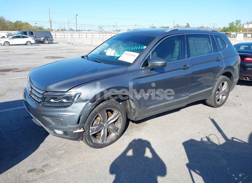 Photo 6 of 2019 Volkswagen Tiguan 2.0T SEL PREMIUM/2.0T SEL PREMIUM R-LINE (VIN 3VV4B7AX6KM086321)