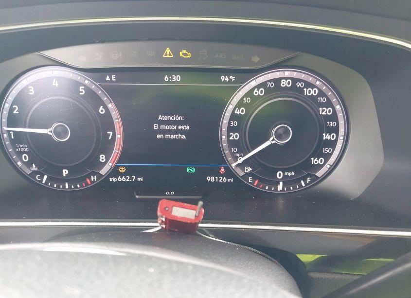 Photo 7 of 2018 Volkswagen Tiguan 2.0T SEL PREMIUM (VIN 3VV4B7AX7JM182912)