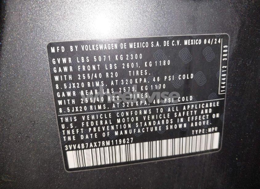 Photo 9 of 2024 Volkswagen Tiguan 2.0T SEL R-LINE (VIN 3VV4B7AX7RM119627)