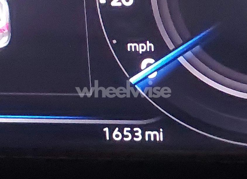 Photo 16 of 2024 Volkswagen Tiguan 2.0T SEL R-LINE (VIN 3VV4B7AX7RM158735)