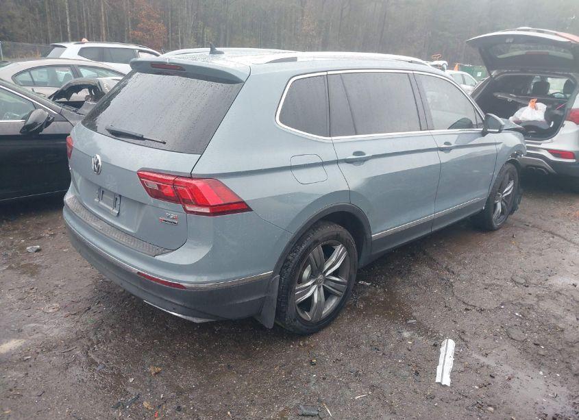 Photo 4 of 2018 Volkswagen Tiguan 2.0T SEL PREMIUM (VIN 3VV4B7AX8JM207753)