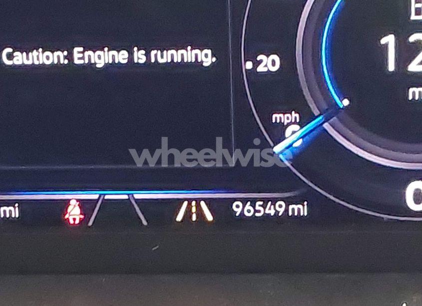 Photo 16 of 2019 Volkswagen Tiguan 2.0T SEL PREMIUM/2.0T SEL PREMIUM R-LINE (VIN 3VV4B7AX8KM116807)