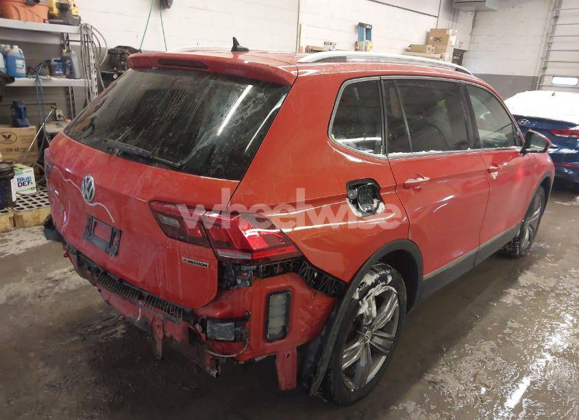 Photo 4 of 2019 Volkswagen Tiguan 2.0T SEL PREMIUM/2.0T SEL PREMIUM R-LINE (VIN 3VV4B7AX8KM116807)