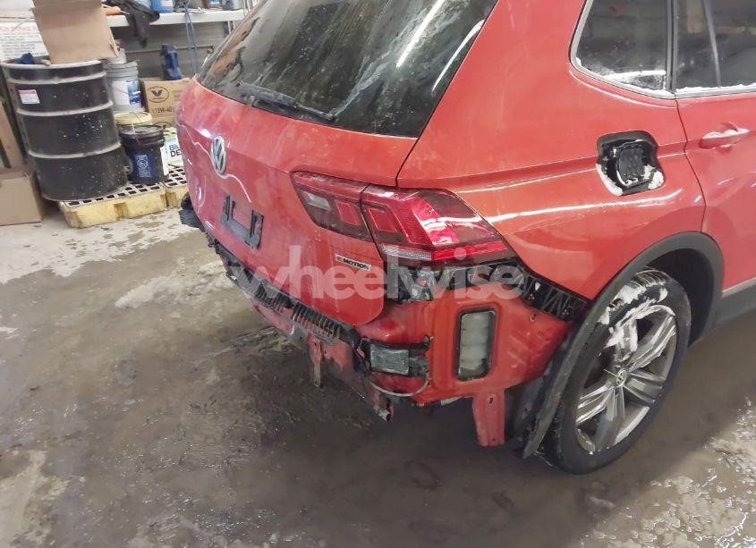 Photo 6 of 2019 Volkswagen Tiguan 2.0T SEL PREMIUM/2.0T SEL PREMIUM R-LINE (VIN 3VV4B7AX8KM116807)