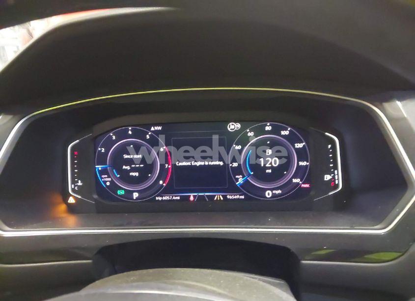 Photo 7 of 2019 Volkswagen Tiguan 2.0T SEL PREMIUM/2.0T SEL PREMIUM R-LINE (VIN 3VV4B7AX8KM116807)