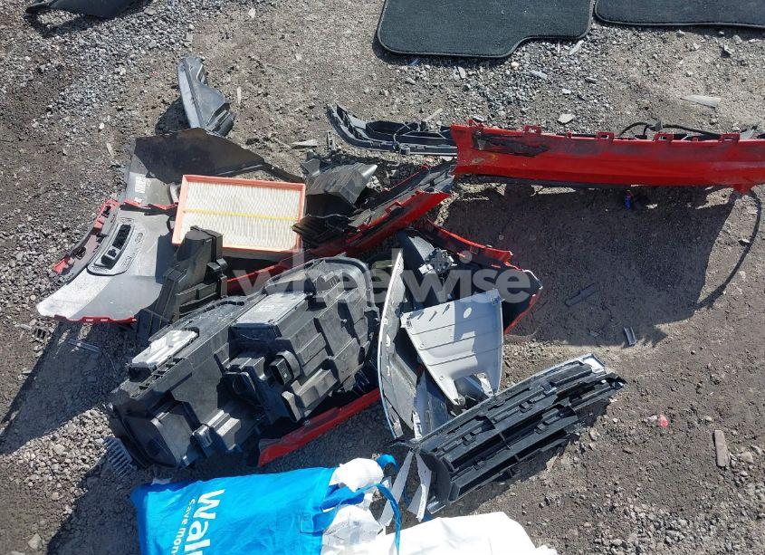 Photo 11 of 2019 Volkswagen Tiguan 2.0T SEL PREMIUM/2.0T SEL PREMIUM R-LINE (VIN 3VV4B7AX9KM068380)