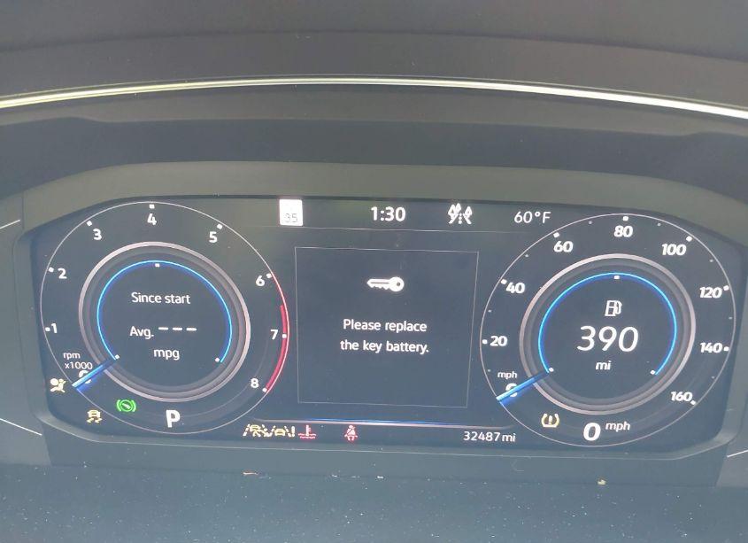 Photo 7 of 2022 Volkswagen Tiguan 2.0T SEL R-LINE (VIN 3VV4B7AX9NM092537)