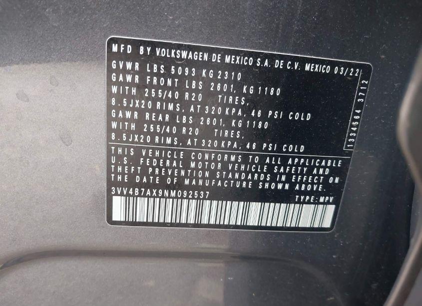 Photo 9 of 2022 Volkswagen Tiguan 2.0T SEL R-LINE (VIN 3VV4B7AX9NM092537)