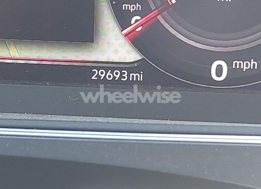 Photo 15 of 2022 Volkswagen Tiguan 2.0T SEL R-LINE (VIN 3VV4B7AX9NM176468)