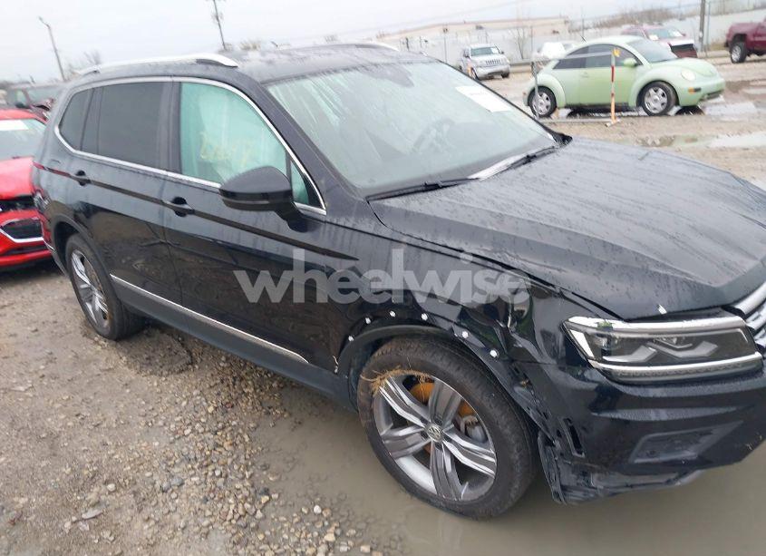 Photo 17 of 2019 Volkswagen Tiguan 2.0T SEL PREMIUM/2.0T SEL PREMIUM R-LINE (VIN 3VV4B7AXXKM053709)