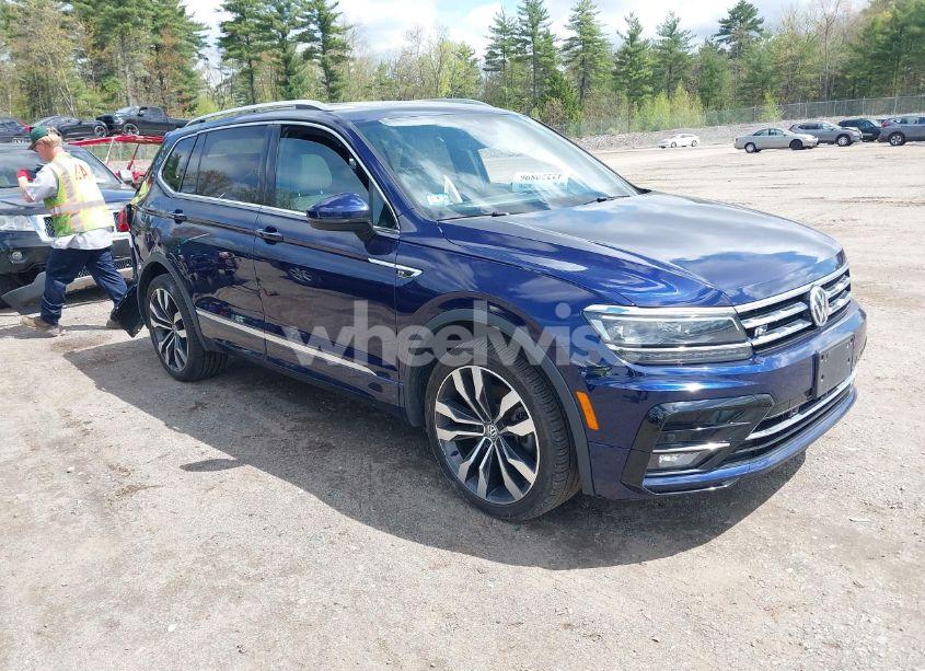 2021 Volkswagen Tiguan 2.0T SEL PREMIUM R-LINE (VIN 3VV4B7AXXMM084879) main photo